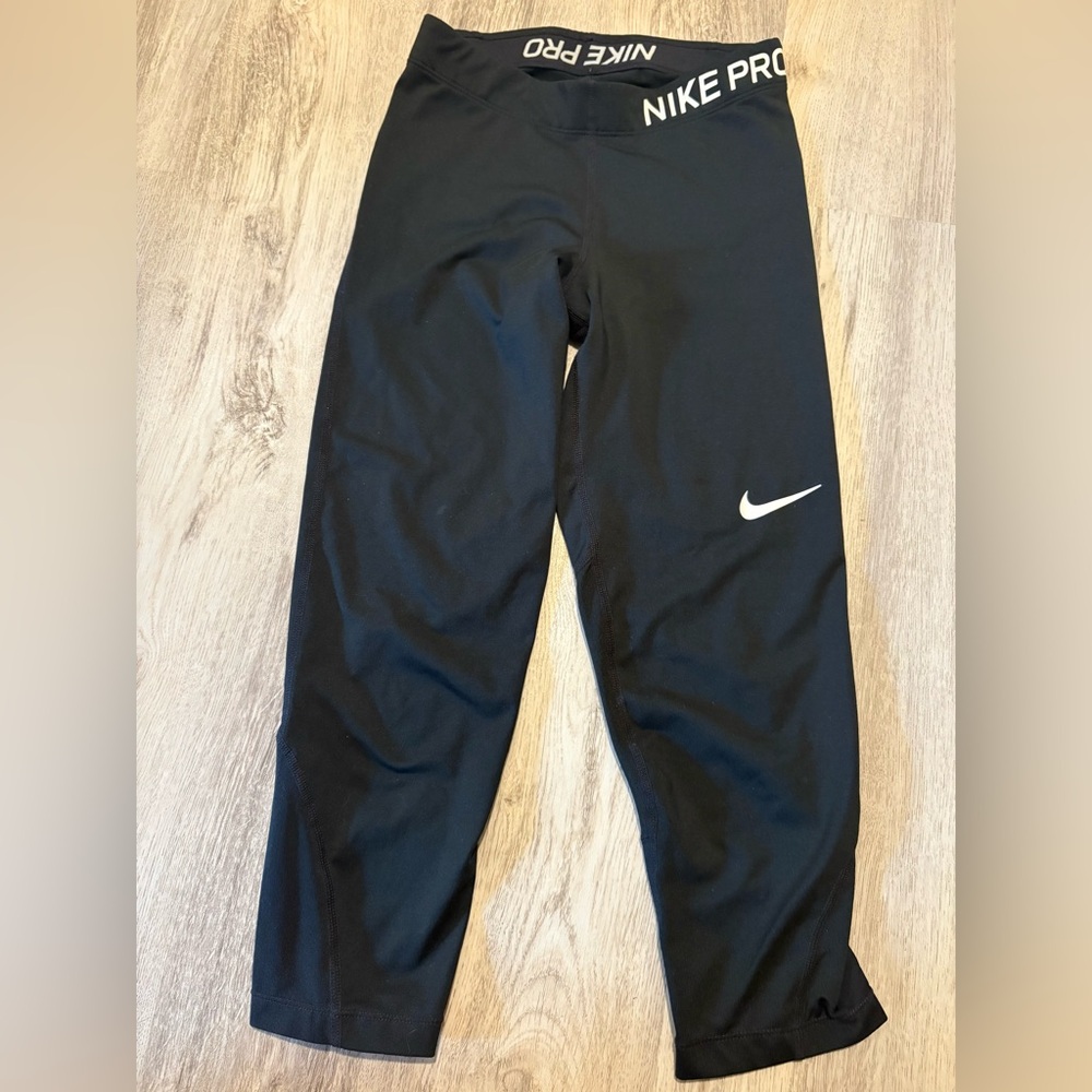 Nike Pro capri dri fit